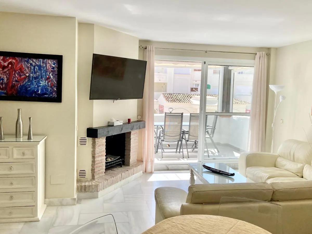 Apartamento En Puerto Marina Benalmadena