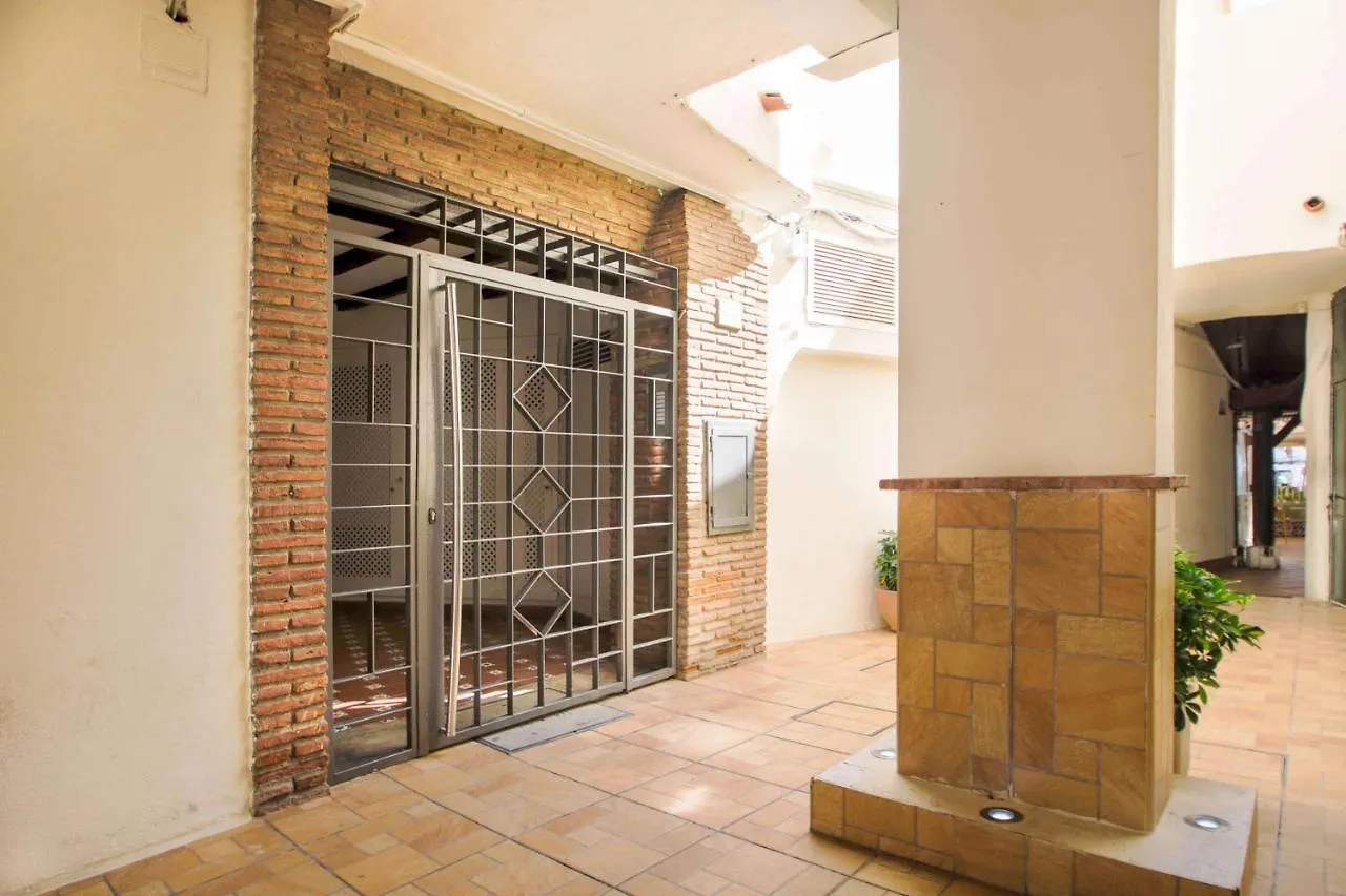 Apartamento En Puerto Marina Benalmadena 0*,  Spain